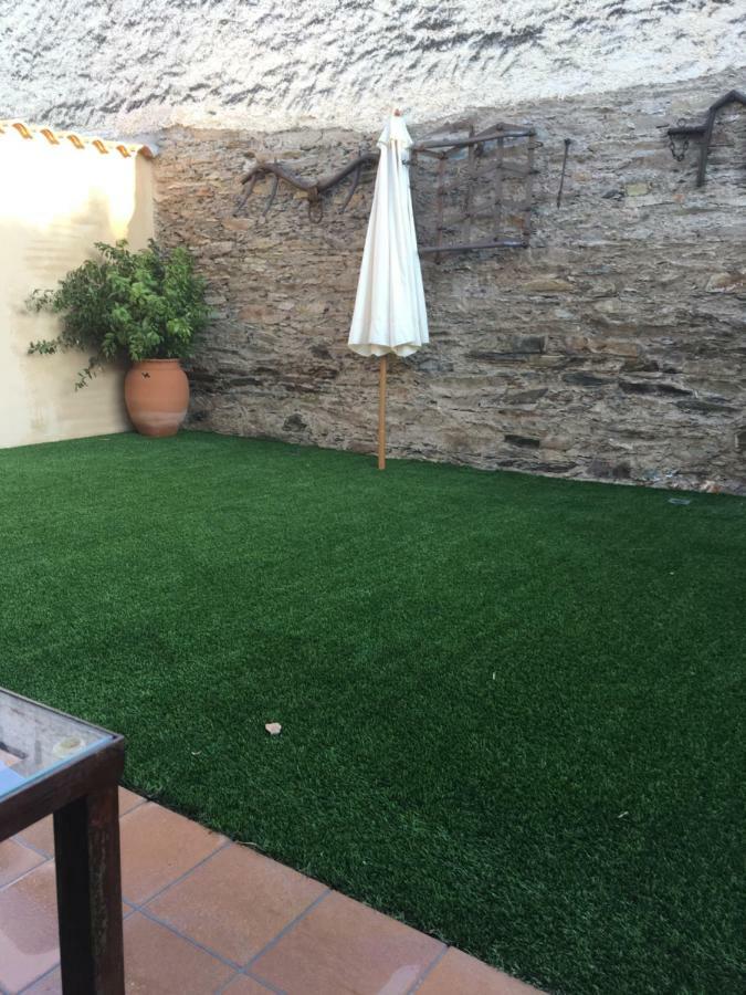 Apartamentos Rurales El Trillo Malpartida de Plasencia Kültér fotó